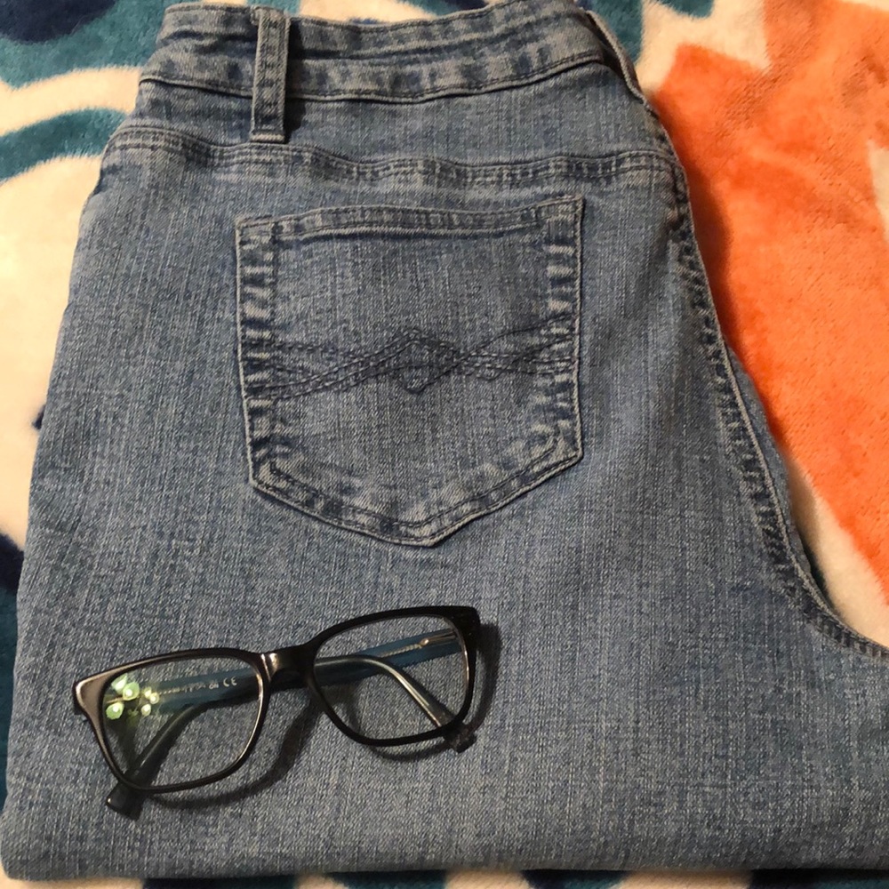 💖$5 bundle 2+items💖ST JOHNS BAY💙STRETCH JEANS